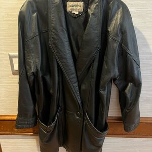 Vintage 90’s 100% Black Leather Women's Jacket
